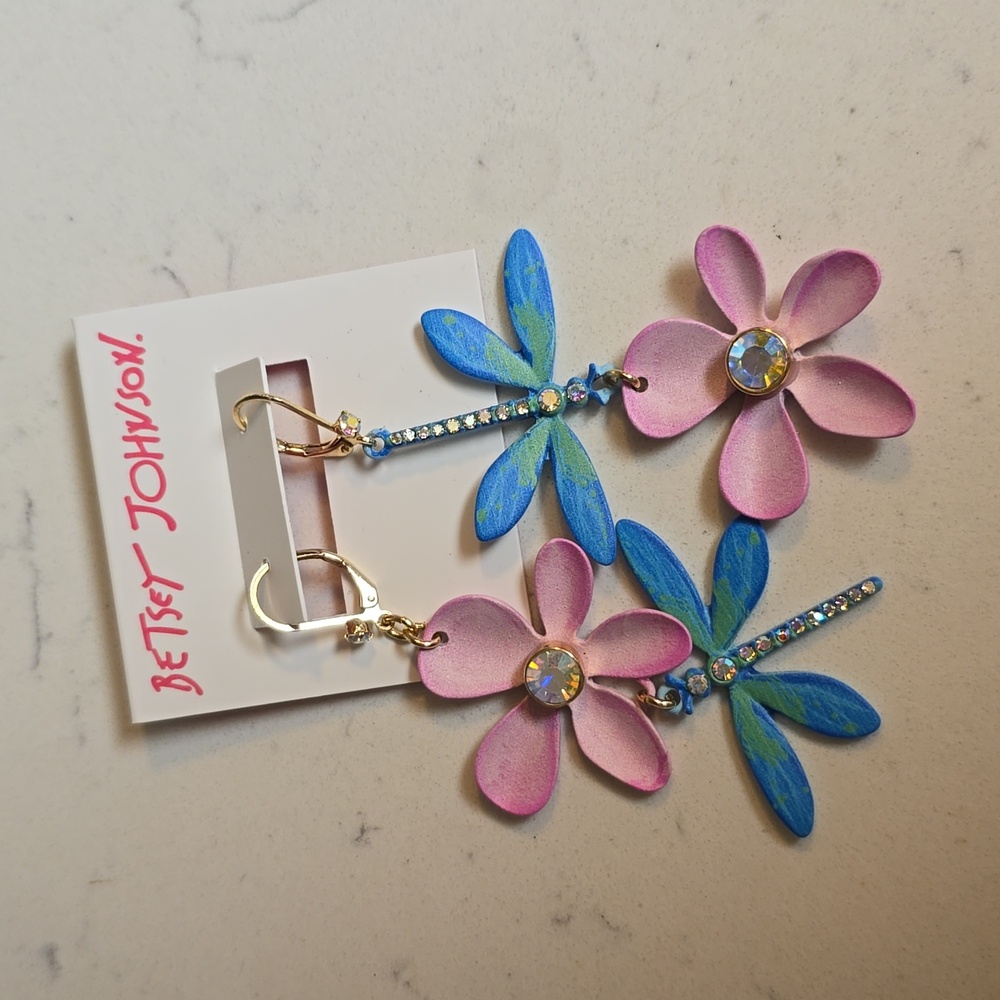 NWT betsey johnson dragonfly earrings